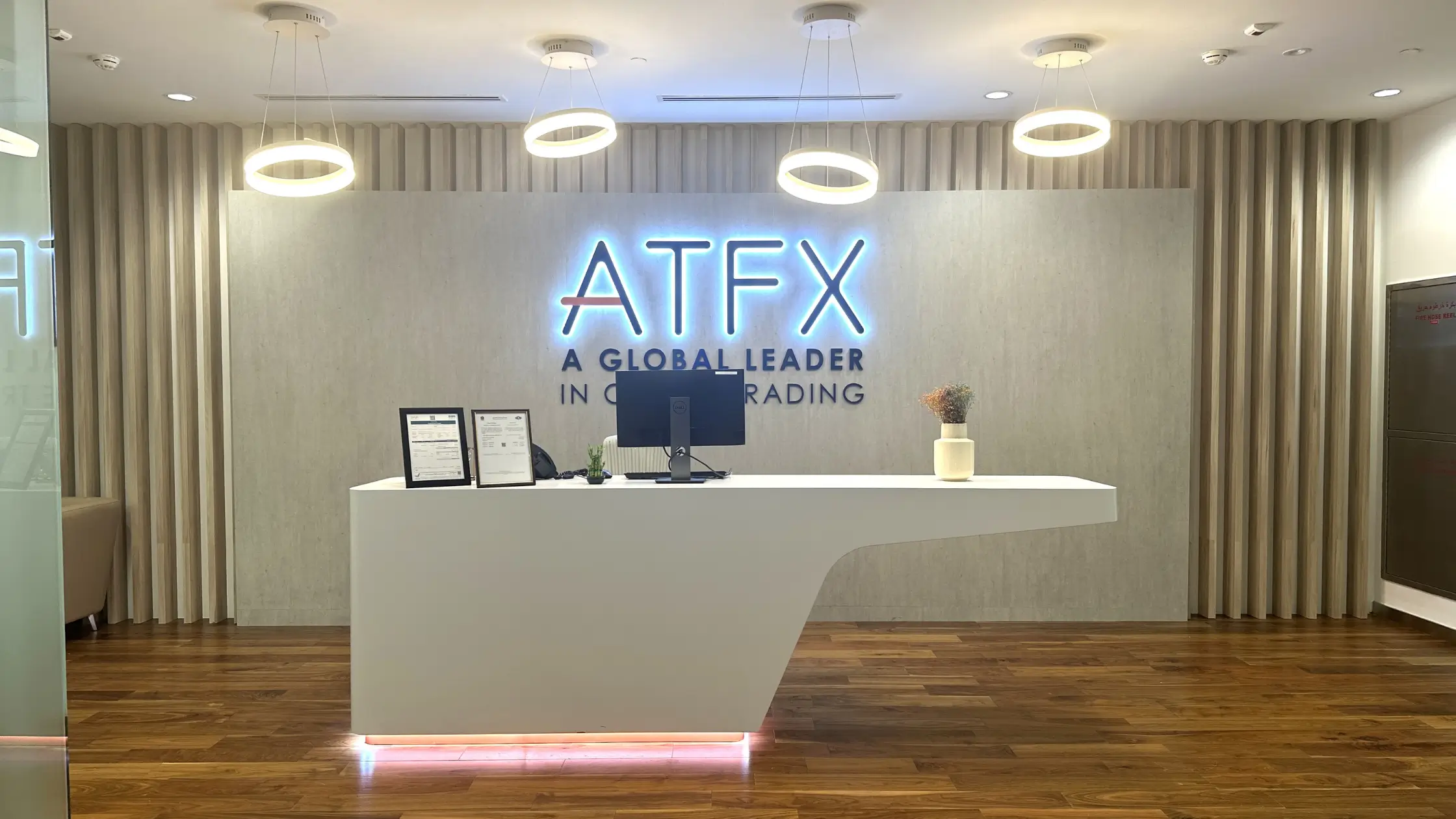 atfx uae dubai marina